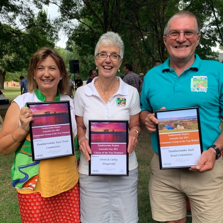 Debbie, Cathy & Owen collecting the award for Community Group of the Year in Tumbarumba 2021 on behalf of the committee
